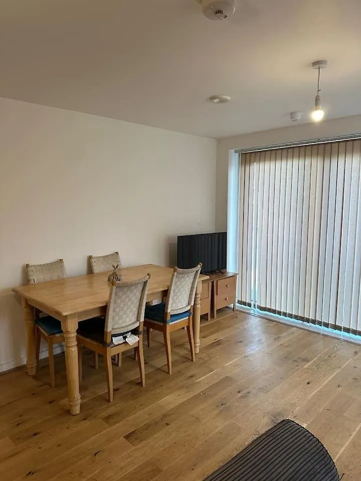 New Build 2 Bedroom With 2 Bath In Λονδίνο