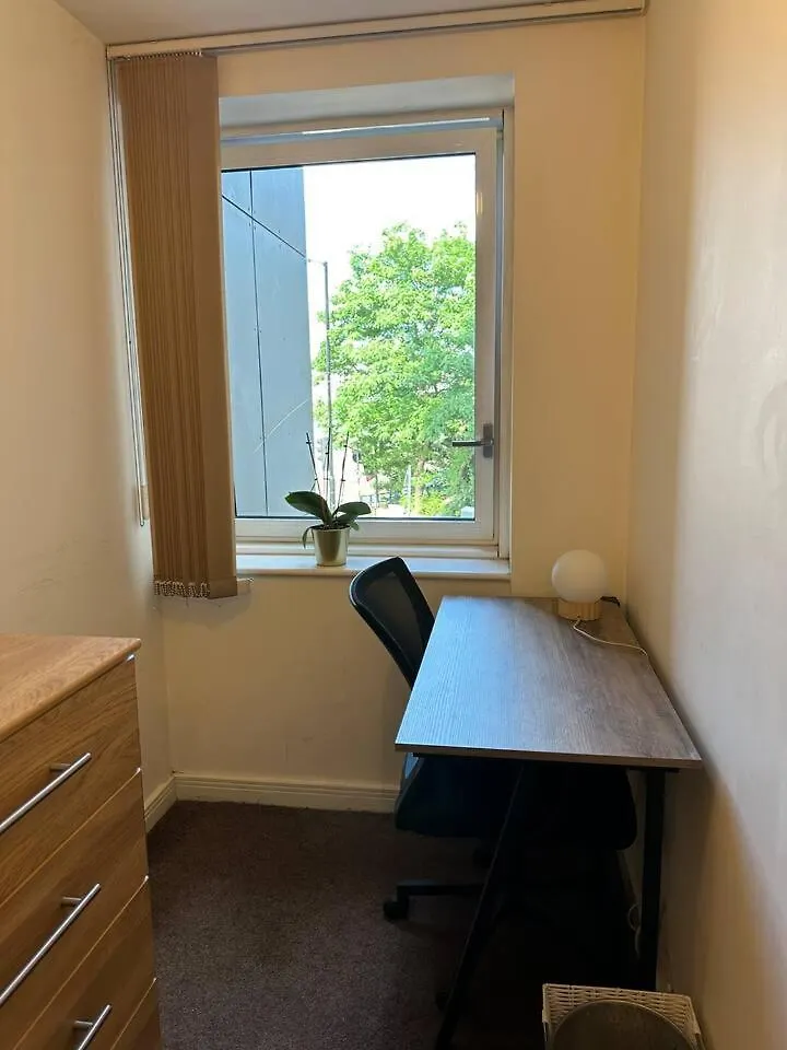 New Build 2 Bedroom With 2 Bath In London United Kingdom