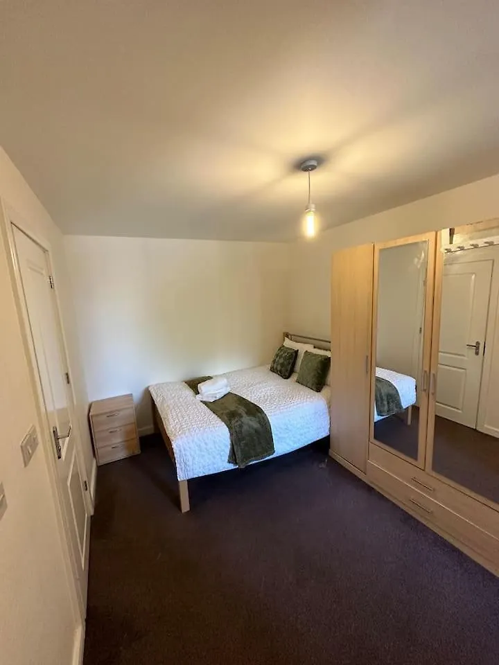 Apartment New Build 2 Bedroom With 2 Bath In London United Kingdom